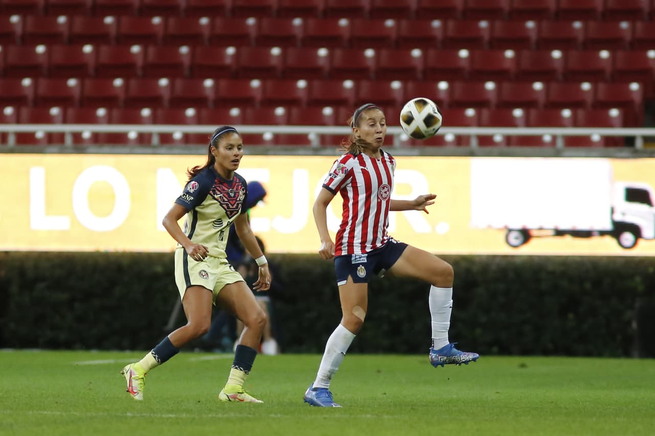 during the game Guadalajara vs America, corresponding to Quarterfinal second leg round match of Torneo Apertura Grita Mexico A21 of the Liga BBVA MX Femenil, at Akron Stadium, on December 06, 2021. 
<br>
<br> durante el partido Guadalajara vs America, correspondiente al partido de vuelta de Cuartos de Final del Torneo Apertura Grita Mexico A21 de la Liga BBVA MX Femenil, en el Estadio Akron, el 06 de diciembre de 2021.