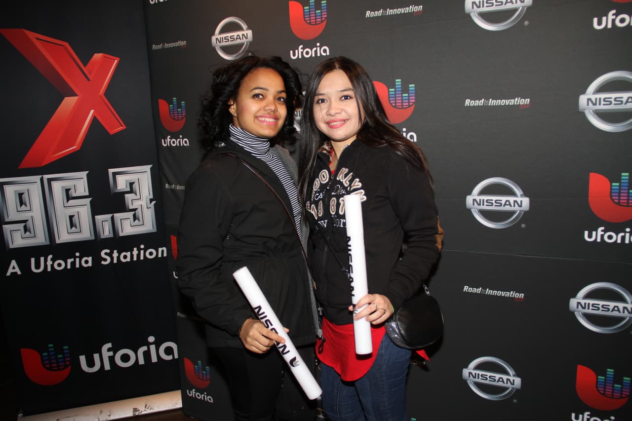 Los fanáticos de La X 96.3 se gozaron de principio a fin el espectáculo de Yandel en Stage 48 cortesía de Nissan.