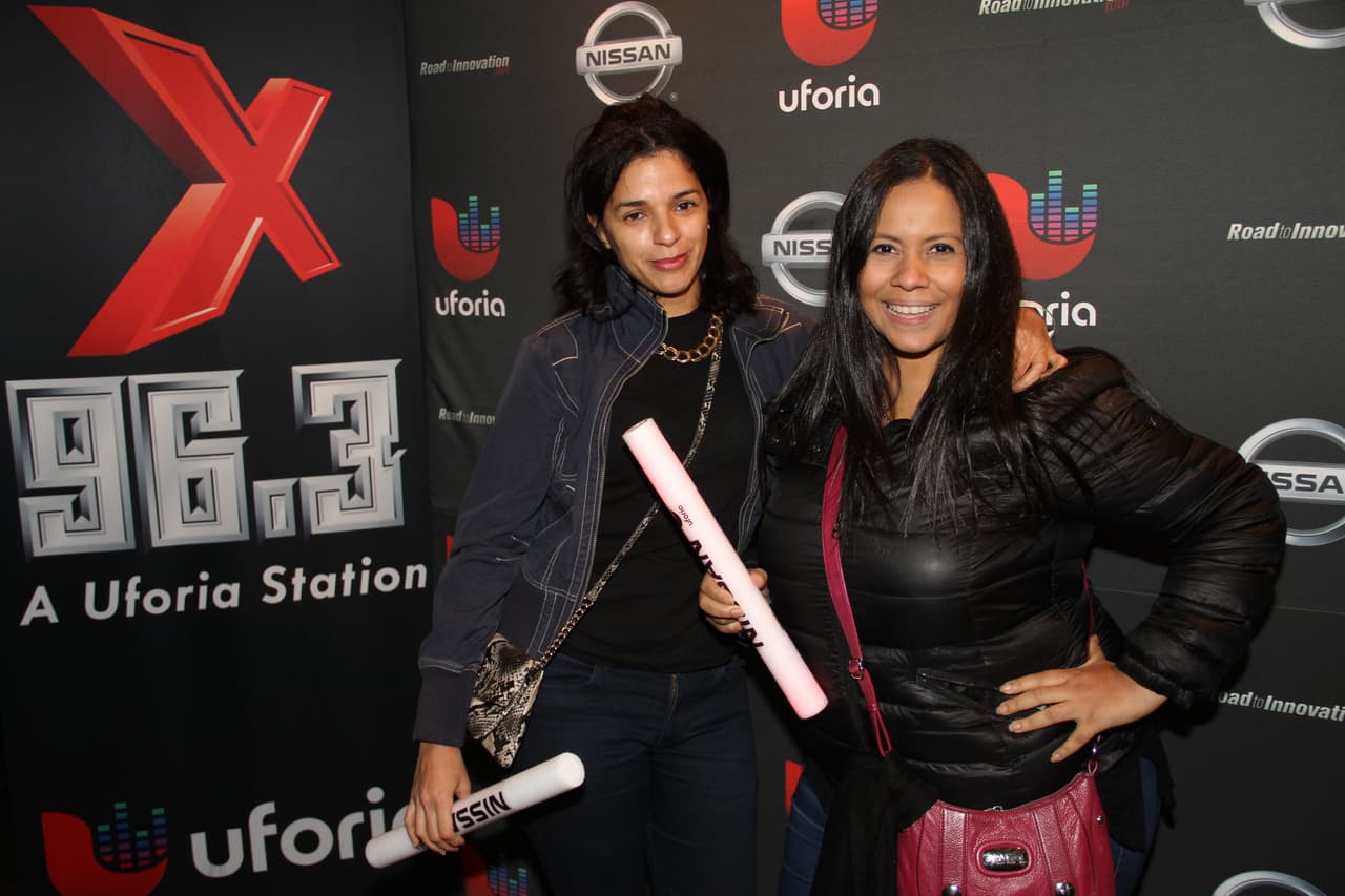 Los fanáticos de La X 96.3 se gozaron de principio a fin el espectáculo de Yandel en Stage 48 cortesía de Nissan.