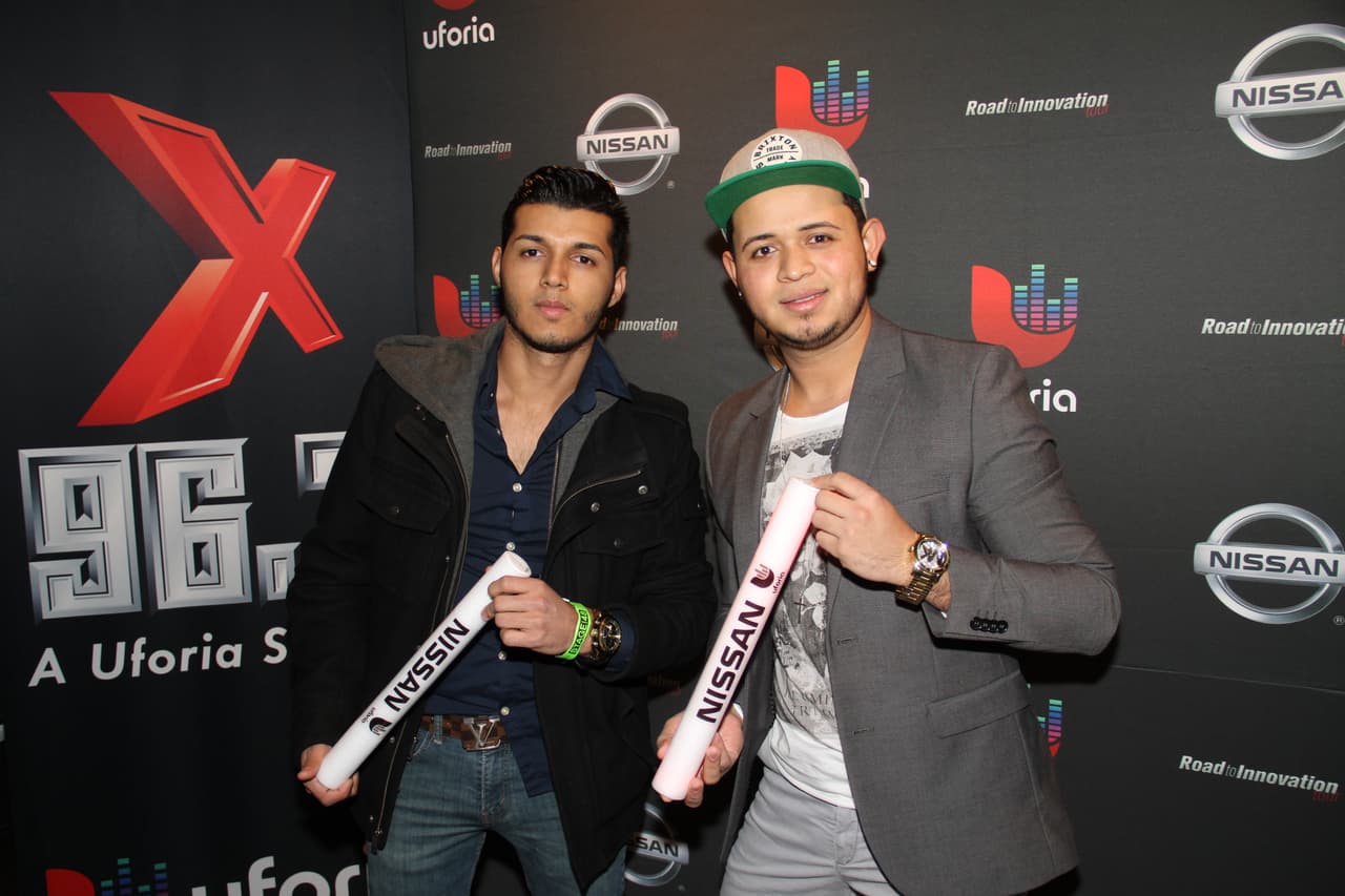 Los fanáticos de La X 96.3 se gozaron de principio a fin el espectáculo de Yandel en Stage 48 cortesía de Nissan.