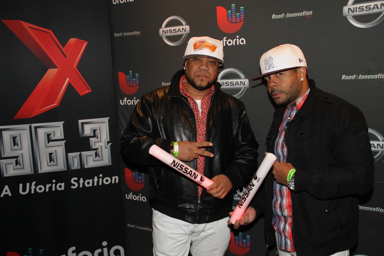 Los fanáticos de La X 96.3 se gozaron de principio a fin el espectáculo de Yandel en Stage 48 cortesía de Nissan.