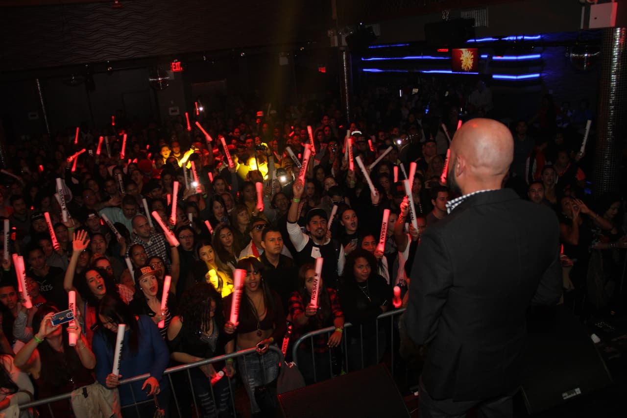 Los fanáticos de La X 96.3 se gozaron de principio a fin el espectáculo de Yandel en Stage 48 cortesía de Nissan.