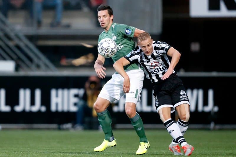 PSV Eindhoven derrota 2-0 a Heracles con 'Guti' en el campo y sin la presencia de 'Chucky'  