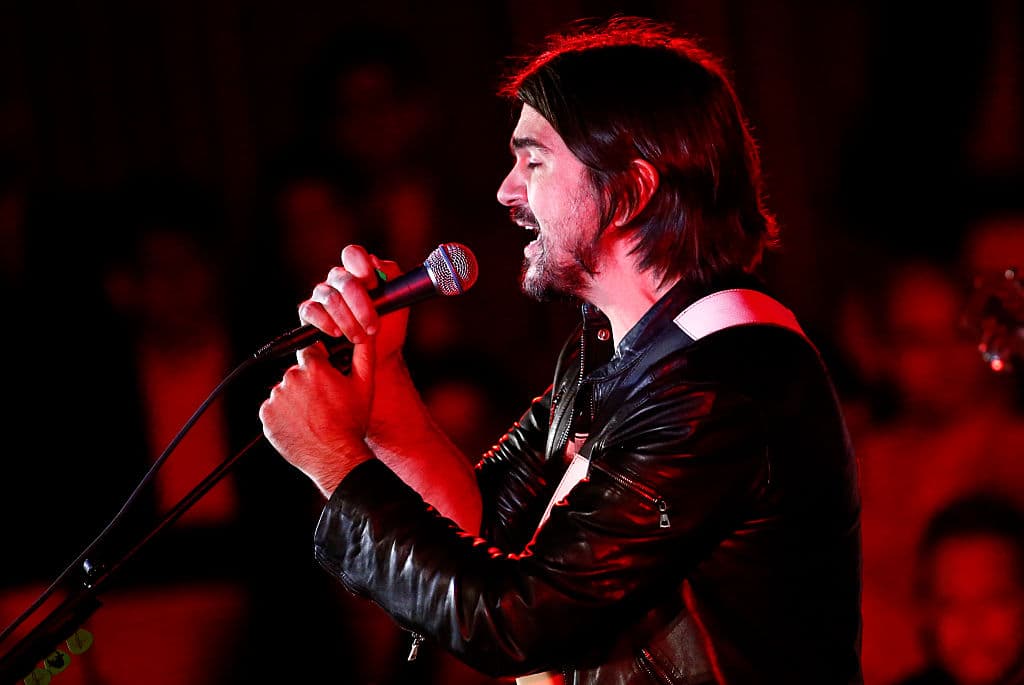 Juanes en la conmemoración del Día Mundial Humanitario en la sede de las Naciones Unidas en Nueva York el 18 de agosto 2015. (Kena Betancur/Getty Images)
<br>