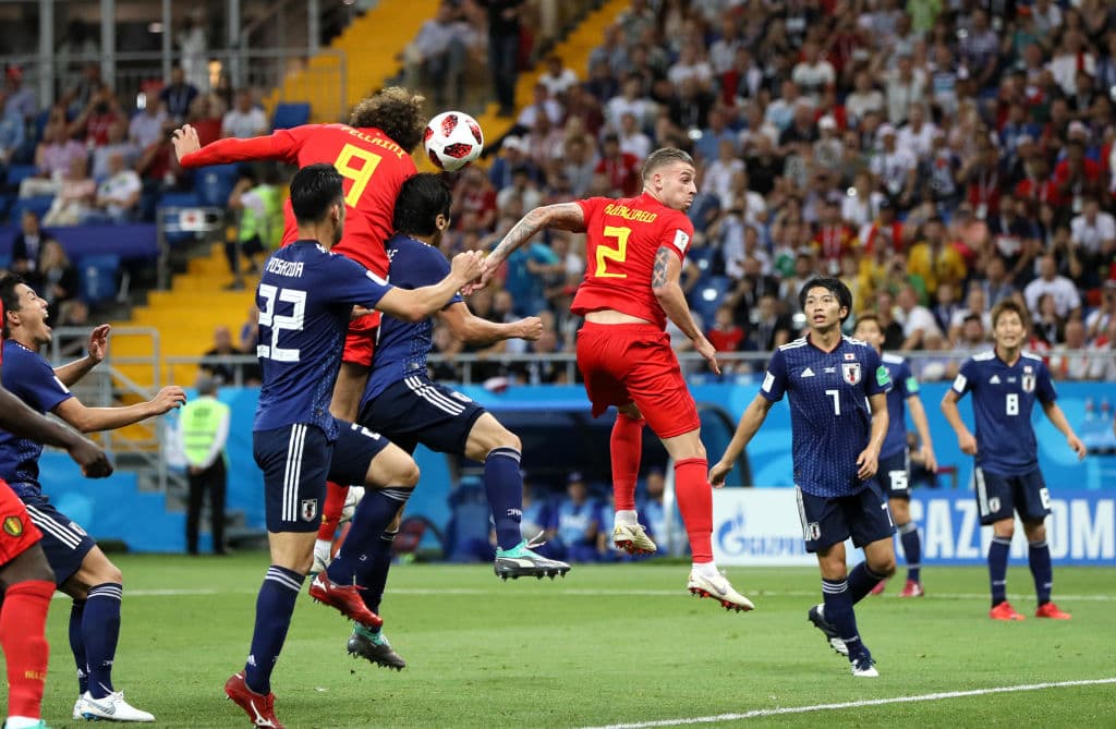 Y la debacle se vino para los japoneses quienes no supieron manejar la ventaja. A los 74 minutos, cinco después del gol, el recién ingresado de cambio, Marouane Fellaini (8) igualó los cartones.