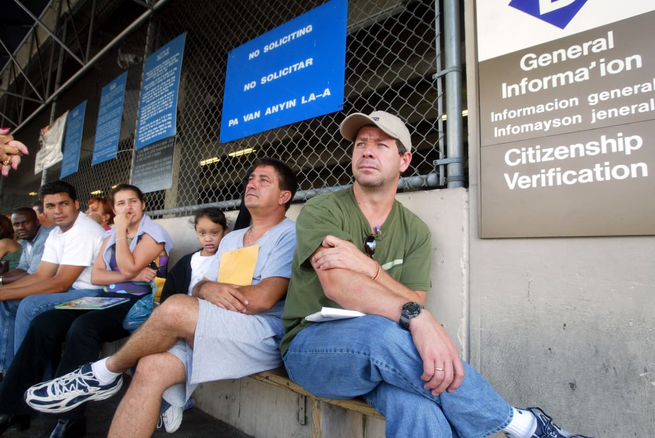 Los procesos de asilo pueden tomar hasta 4 años y en ese tiempo, los solicitantes no pueden regresar a su país.