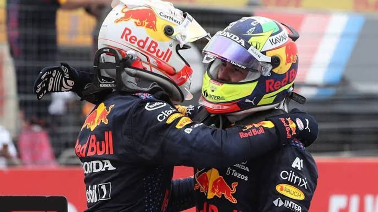  Verstappen se queda con la pole en Abu Dhabi; Checo saldrá cuarto