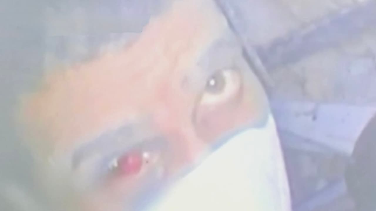 Rescatan a un hombre que sobrevivió 8 días bajo escombros