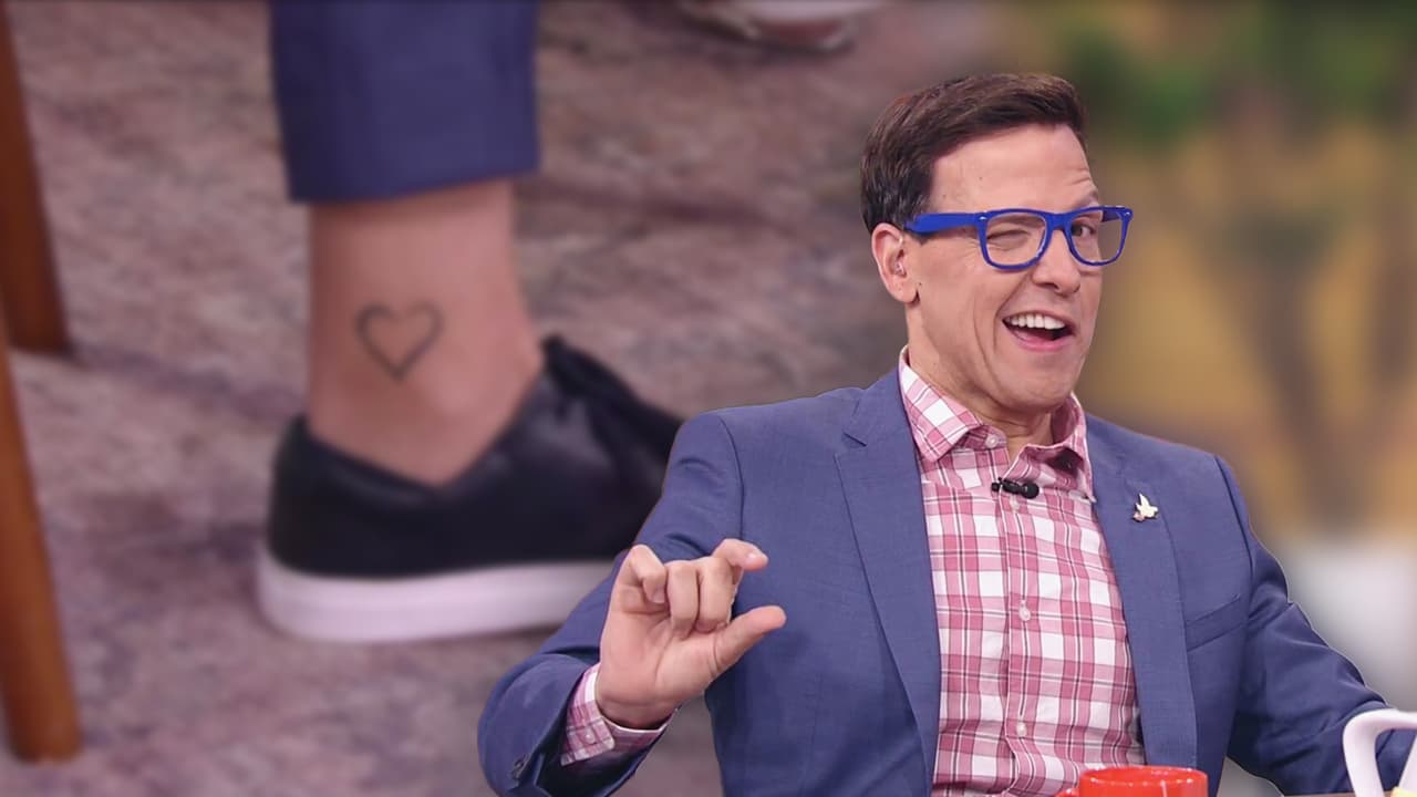 ¿Usa calcetines? Raúl González responde la incógnita por la que es cuestionado continuamente en redes sociales