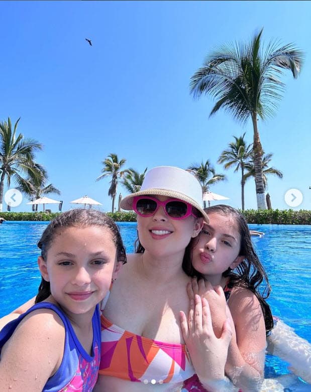 "
<b>Ninguno de mis hijos ha sido planeado</b>. Y bueno, ahí viene otra niña", reveló.
<br>