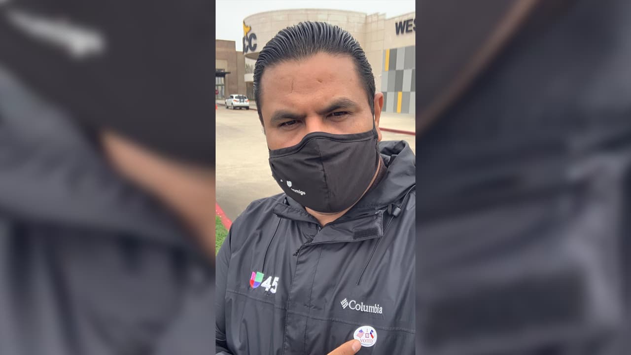 “Este voto representa la esperanza, la fe de tener un futuro mejor y la certeza de hacer valer mi voz. ¡Los latinos unidos somos más!: 
<b><a href="https://www.univision.com/local/houston-kxln/gabriel-preciado">Gabriel Preciado</a></b>, reportero de Noticias 45.