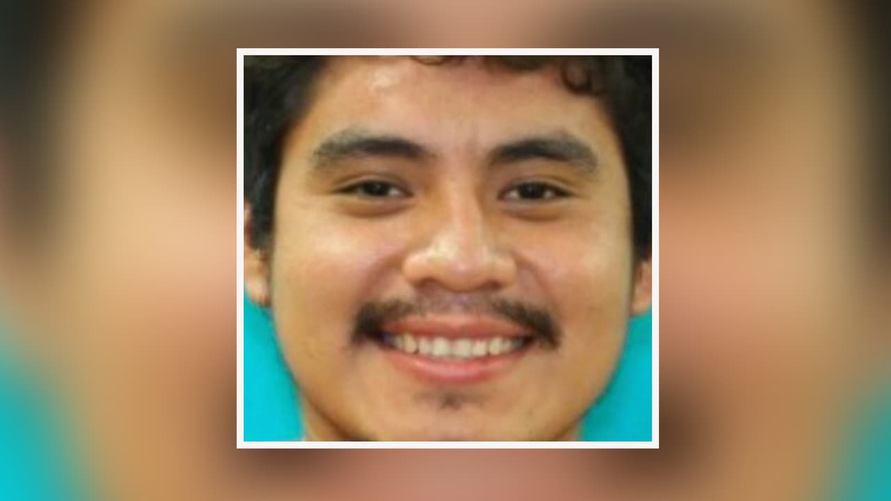 El sospechoso fue identificado como Alexander Ordóñez, de 24 años. La víctima fue trasladada a un hospital y se espera que se recupere.