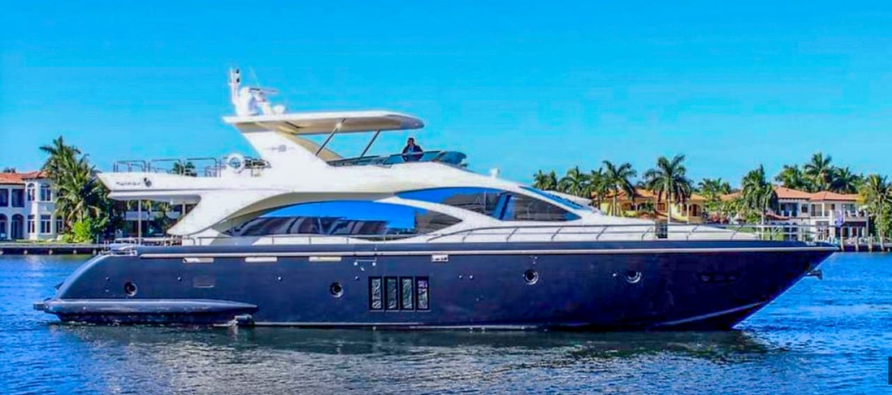 Luis Miguel: así es el lujoso yate que el cantante compró a través de una empresa fantasma en el caribe