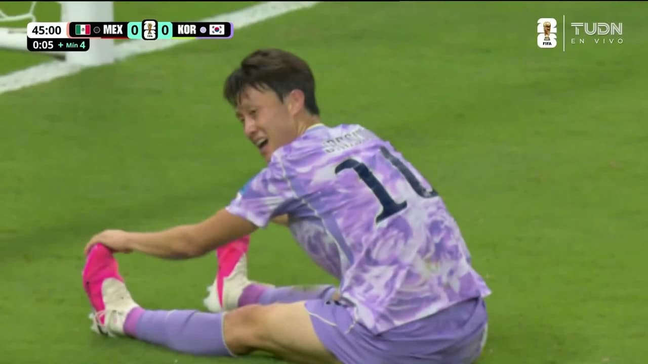 ¡Si Lee Jang-sung llegaba a impactar el balón era golazo para Corea del Sur!