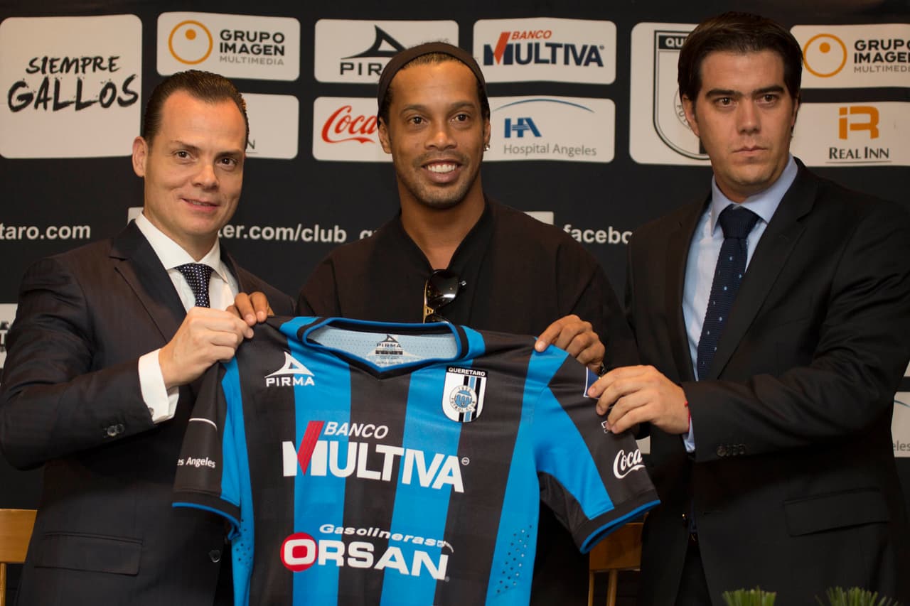 Al astro brasileño no le fue muy bien con los Gallos, su rendimiento no fue el óptimo al grado de que la directiva queretana desea deshacerse del jugador.