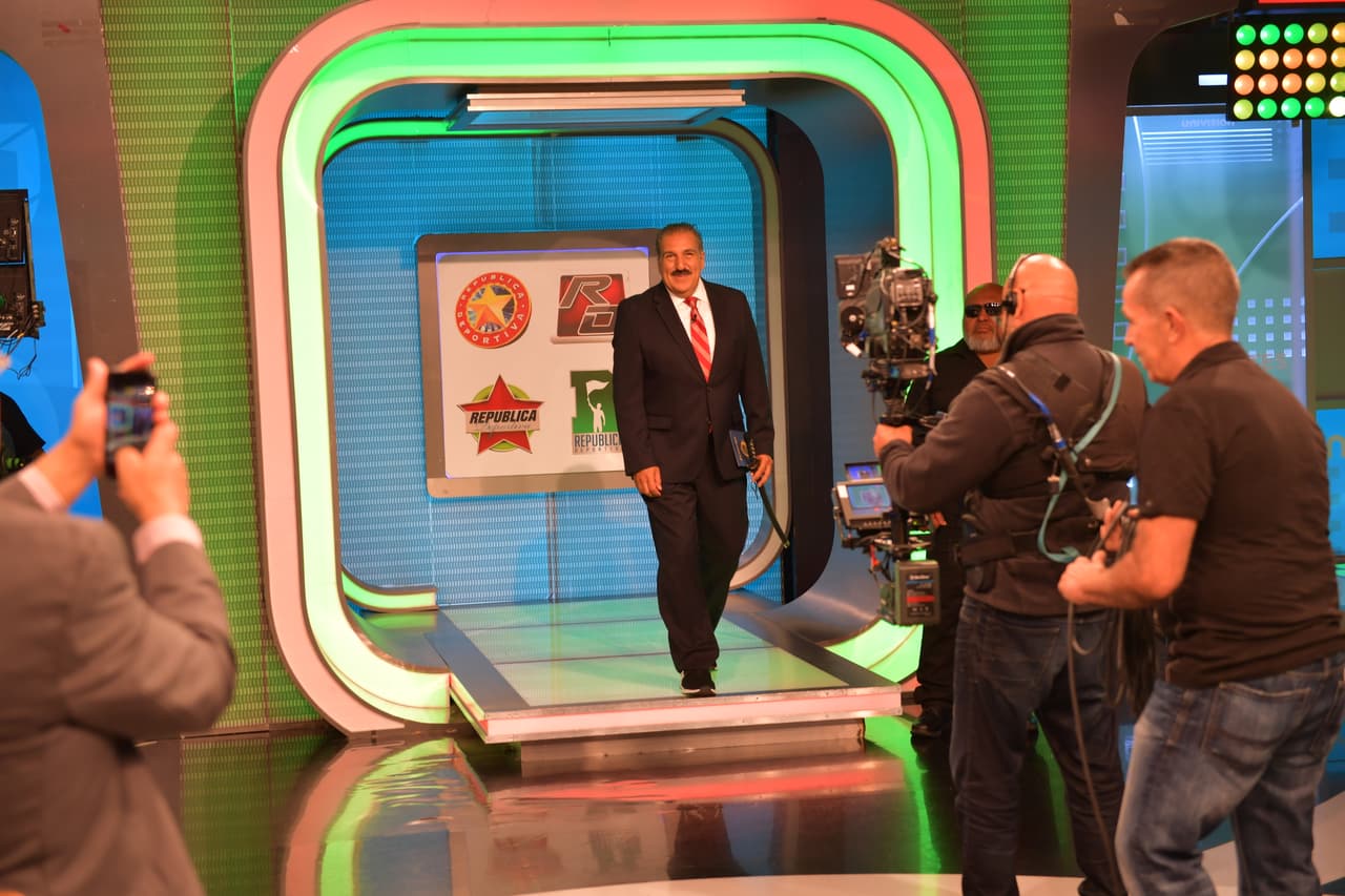 República Deportiva cumple 20 años de alegría e información y así los vivimos este domingo.