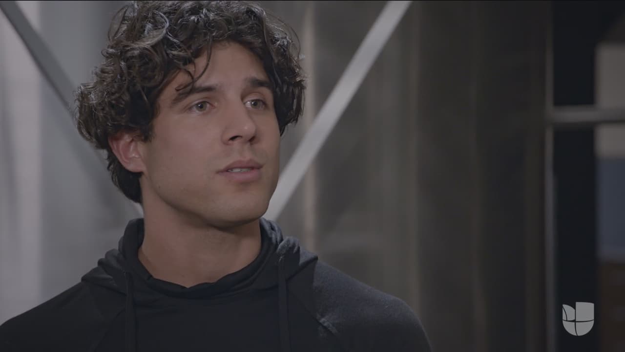 En la foto que publicó Luciano para dar a conocer su amor con Bárbara, se puede leer la siguiente frase "Te amo 'chita'".