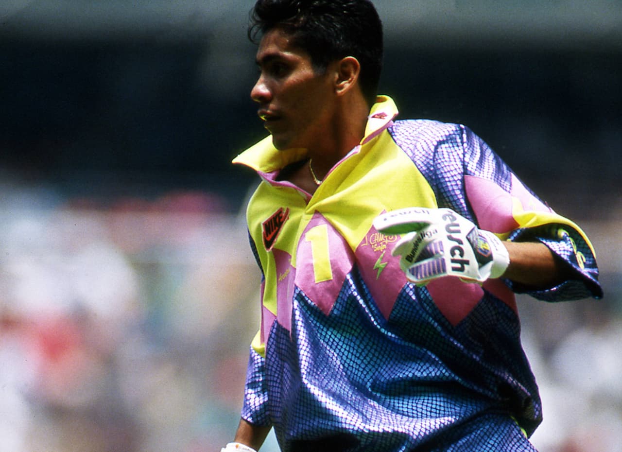 Marcó un total de 47 goles en su carrera, ninguno con la Selección Nacional y un golazo con el Atlante, al Cruz Azul, digno de enmarcar.