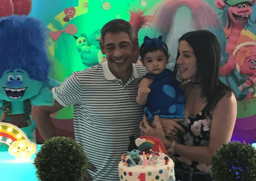 Amaia es la primera nieta de Johnny Lozada y Sandra Meléndez.