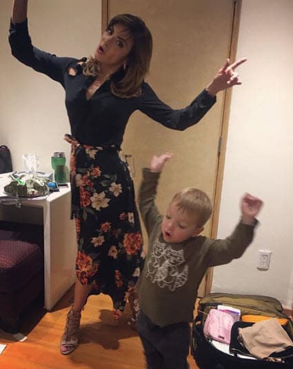 “Me ha cambiado todo, ya no duermo, se acabó. Ha puesto más orden en mi vida, me he vuelto más alivianada, incluso más fuerte ante muchas cosas", confesó la actriz.
<br>