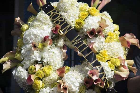 Tras la trágica partida de Robin Williams, su estrella en el paseo de Hollywood, su casa y hasta las locaciones de sus películas han recibido honores para el actor. ¿Quieres ver más? las mejores del mundo del entretenimiento aquí