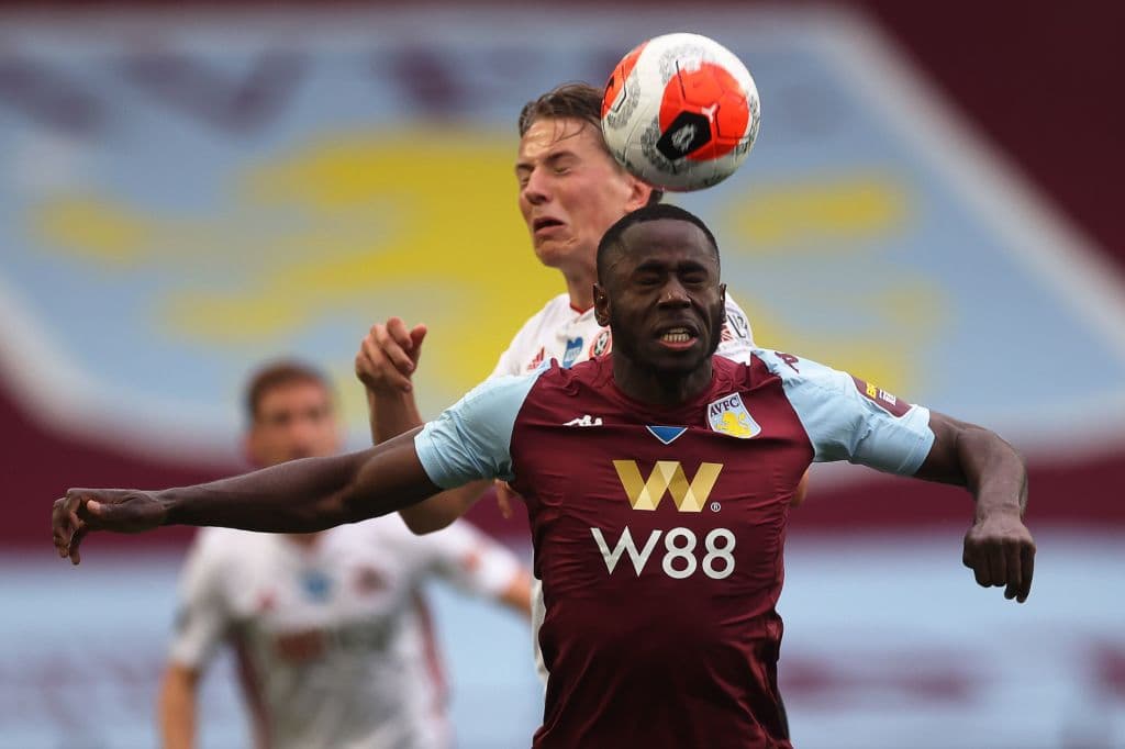 Regresa la Premier League y el Aston Villa reparte puntos con el Sheffield United al empatar sin goles. El Aston Villa sigue penúltimo, en puestos de descenso.