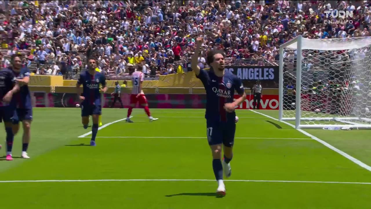¡Gol del PSG! Vitinha marca el segundo con un disparo imposible para Oblak