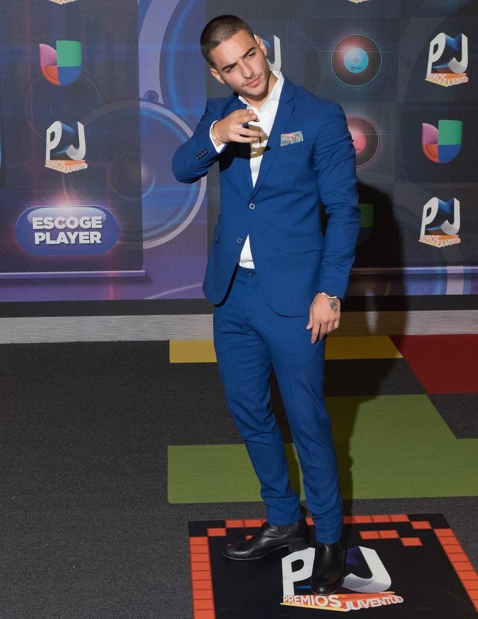 Lo cierto es que el color azul es uno de los favoritos para el intérprete de 'Felices los cuatro'.