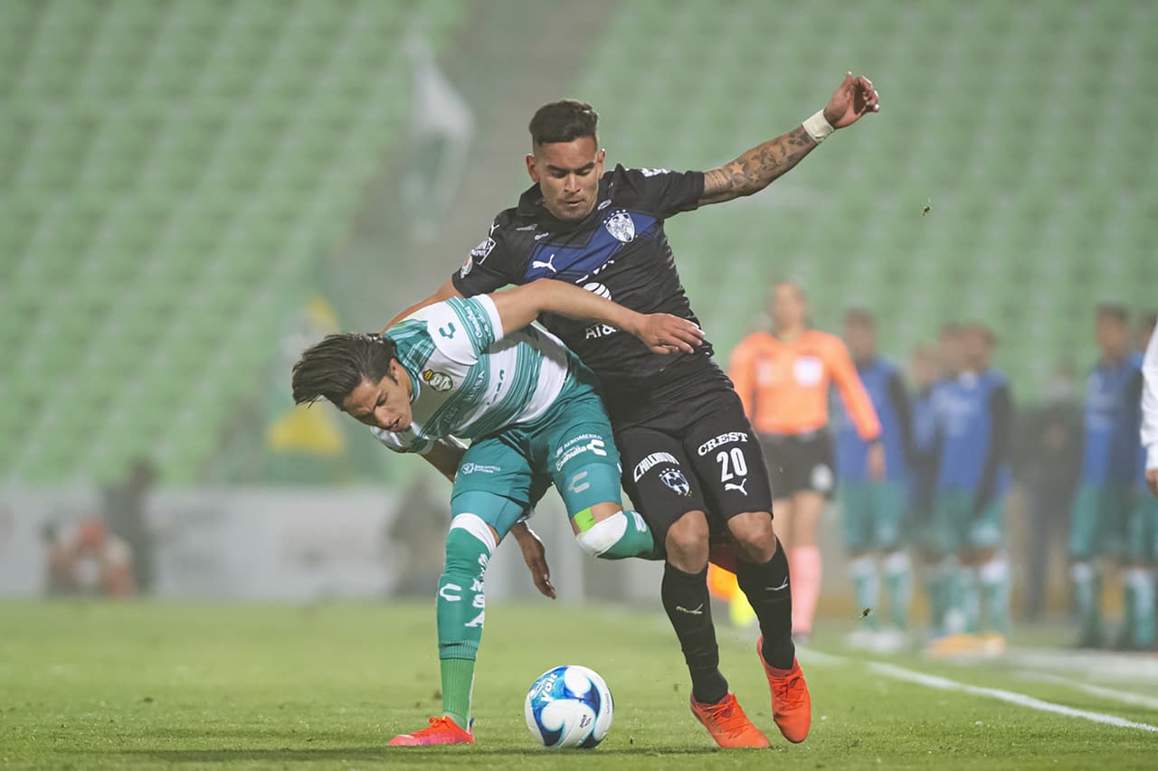 Con gol de Matheus Dória al 60', Santos vence 1-0 a Monterrey y se situan en la cuarta posición con 12 unidades. Los Rayados se quedan en la quinta plaza con 10 puntos, aunque al los regios les falta jugar un partido para igualar a los demás equipos.