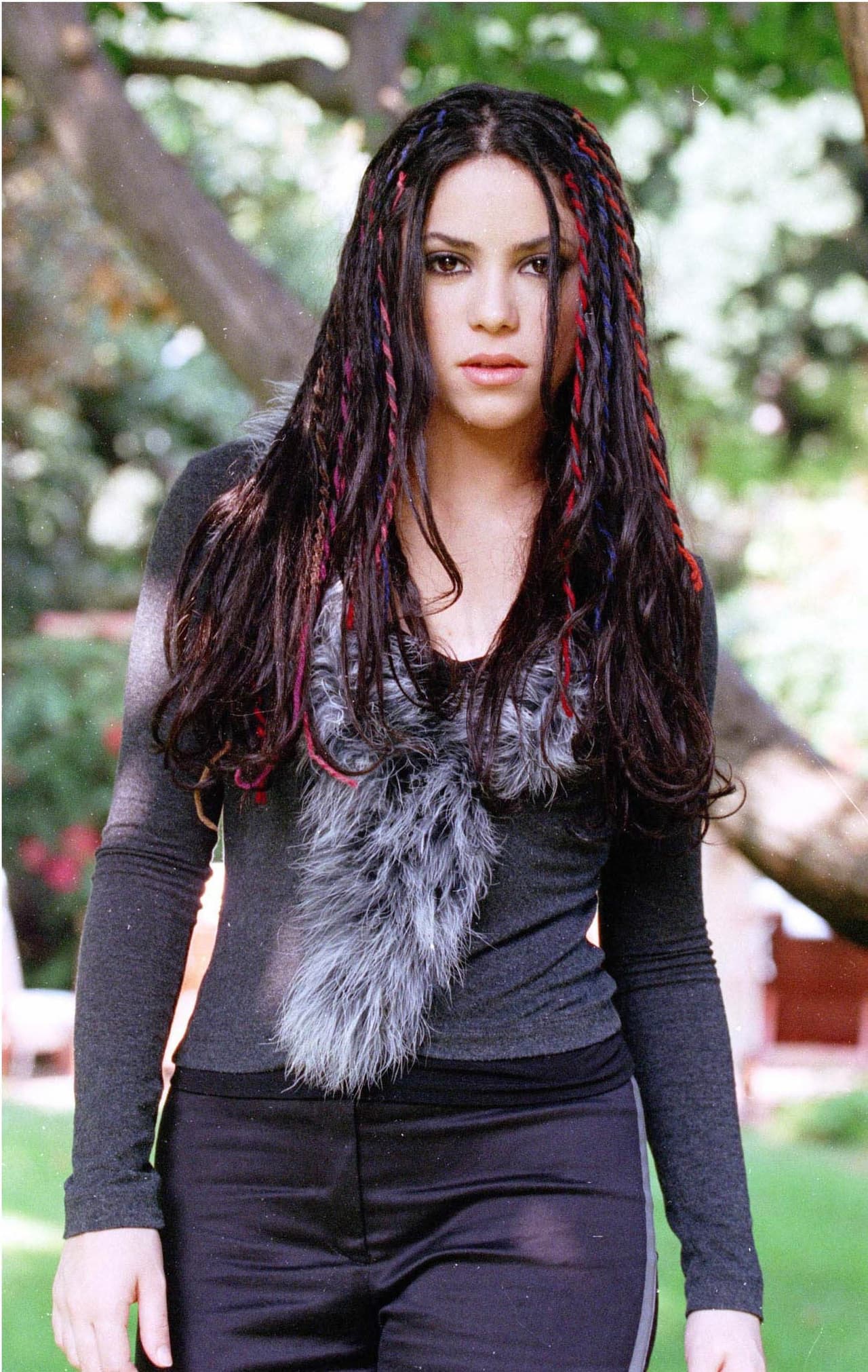 Así lucía la cantante colombiana cuando lanzó el video del sencillo 'Ciega, sordomuda', un éxito de sus primero años de carrera.