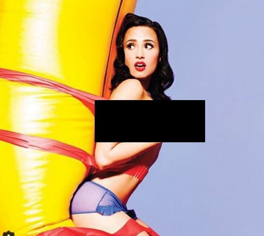 WOW! Sin sostén, Demi demostró que su belleza es extrema.