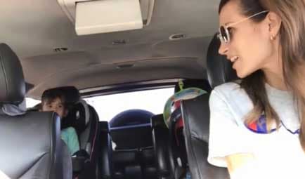 "Hoy hace 4 años que me case con la mujer mas espectacular de este mundo .. mi Cristy Bernal", escribió Alan Tacher en su cuenta de Instagram.