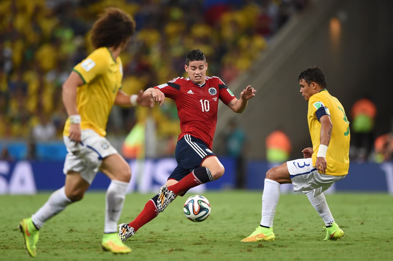 Colombia ha participado en cinco Mundiales de Fútbol, teniendo su mejor participación en el 2014 cuando llegaron a los Cuartos de Final en Brasil.