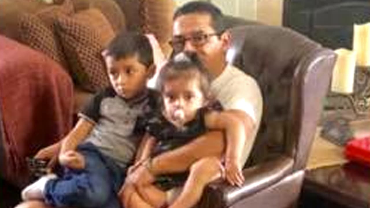 Natalia Salas escribe: (Son) los mejores abuelos del mundo, los amamos tanto. 🌈💯