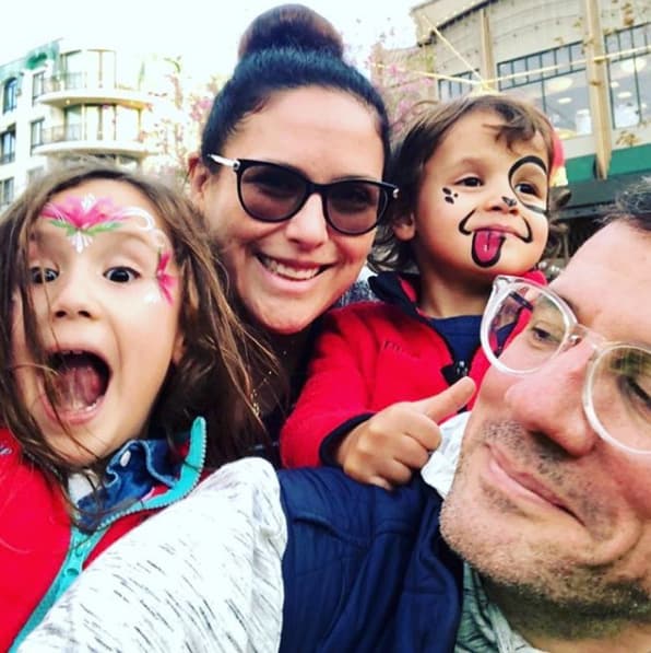 Incluso, tanto Angélica Masiel como Daniel Nicolás mantienen una cuenta de Twitter e Instagram donde comparten su día a día con los internautas.