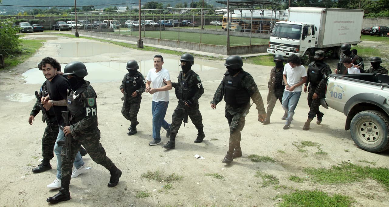 Cuatro de los presuntos asesinos de Nery López comparecieron ante el tribunal pocos días después del asesinato. Pero otros dos asaltantes no se han visto en público desde entonces.