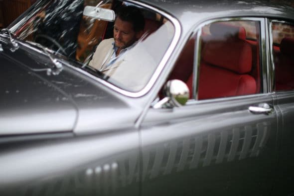 El evento anual Salón Privé en su noveno año se ha convertido en un evento popular para los amantes de autos. También llamado The Luxury and Supercar Show. Este año el evento será más grande y mejor que los años anteriores. Primero que nada el evento de tres días se realizará en un espacio de 200 acres de Syon Park, la casa en Londres del Duque de Northumberland. En este evento se pueden encontrar algunos de los autos más lujosos y exclusivos del mundo. El Salón Privé se ha convertido en algo así como el Pebble Beach de Inglaterra, donde los coleccionistas presumen sus joyas más preciadas.