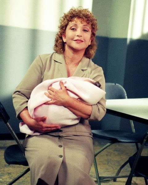 En esta historia dio vida a la madre de
<b><a href="http://www.univision.com/temas/thalia">Thalía</a></b>, una mujer que fue encarcelada por un crimen de su pasado.