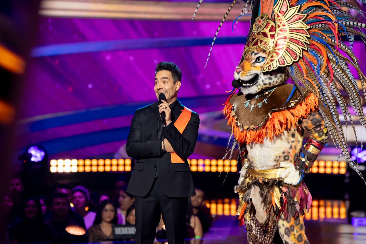 Tocó el turno a Jaguar y vaya discusión que se armó entre Martha Higareda y Yuri, pues ya comienzan a disputarse la atención de este singular personaje.