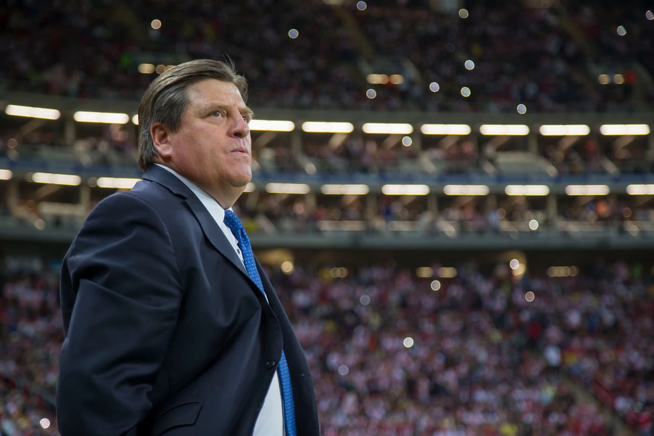 ¿Qué busca Miguel Herrera con sus críticas hacia Osorio?