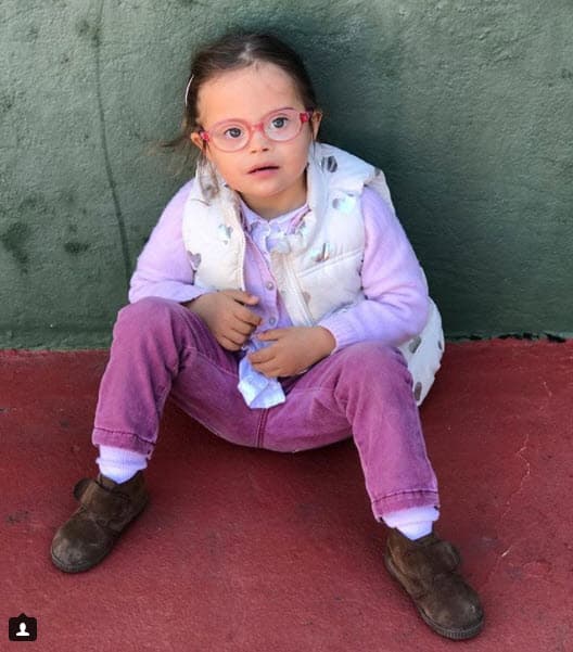 Pepita Federica, mejor conocida como Pepita Mola, es una niña de casi 3 años que nació con Síndrome de Down.