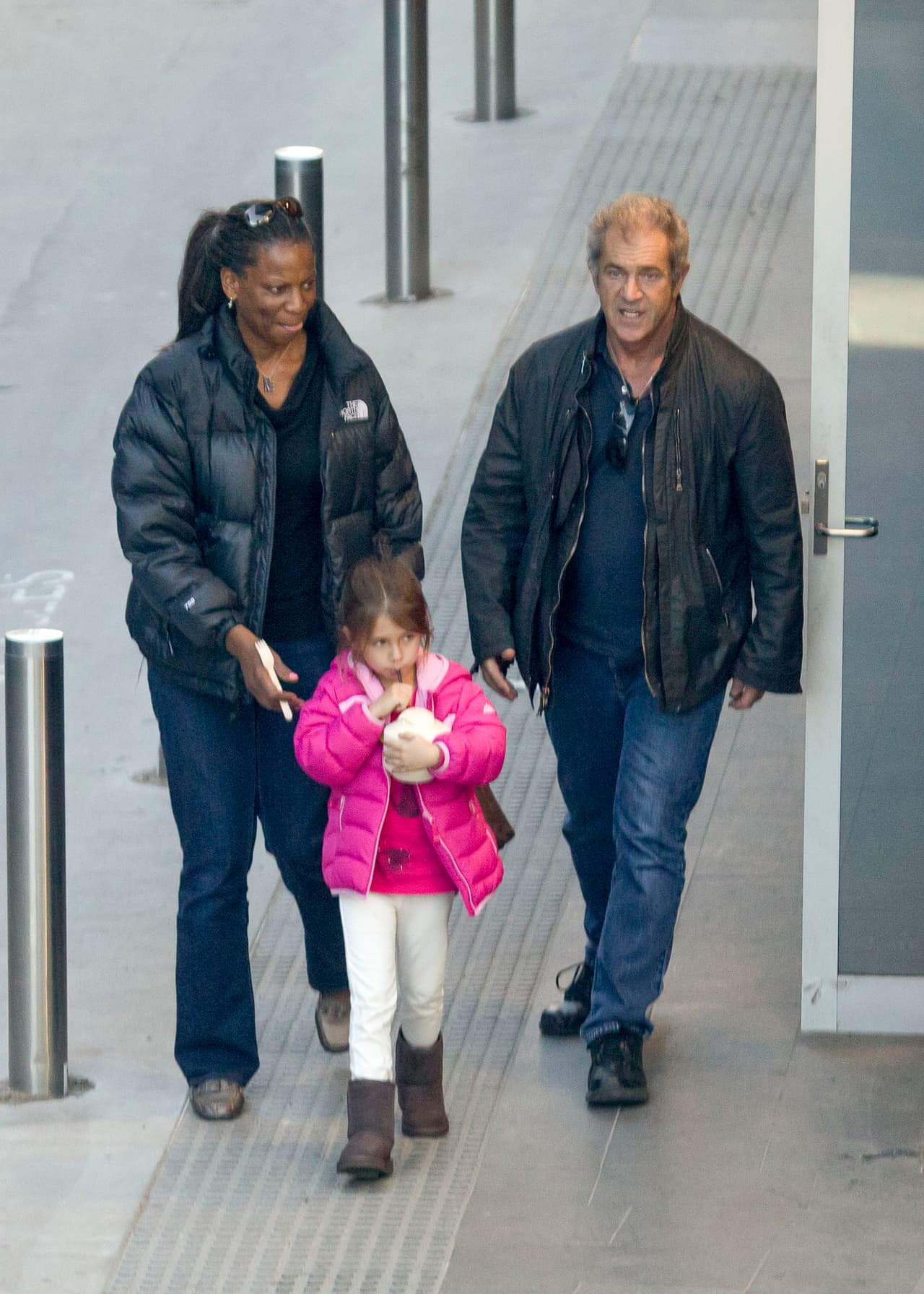 Él se declaró culpable y la nena se quedó con su mamá.