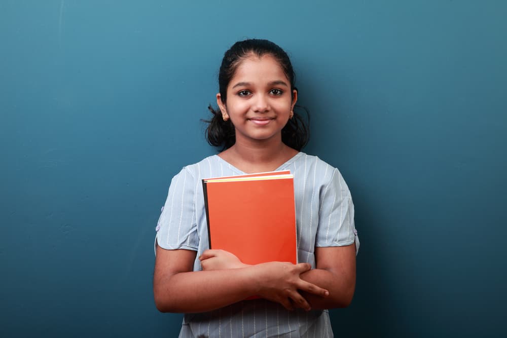 Son personas brillantes que siempre sacan las mejores notas en la escuela, universidad, trabajo, sin esforzarse mucho porque entienden perfectamente lo que les están diciendo.
<br>