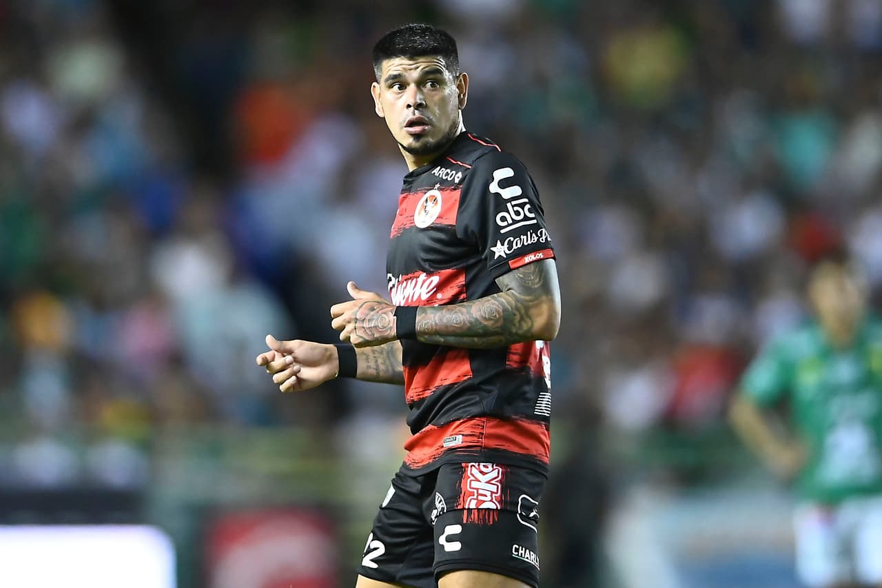 La necesidad del equipo de la frontera es porque el argentino Gustavo Bou estaría negociando su salida para ir a jugar al New England Revolution de la MLS.