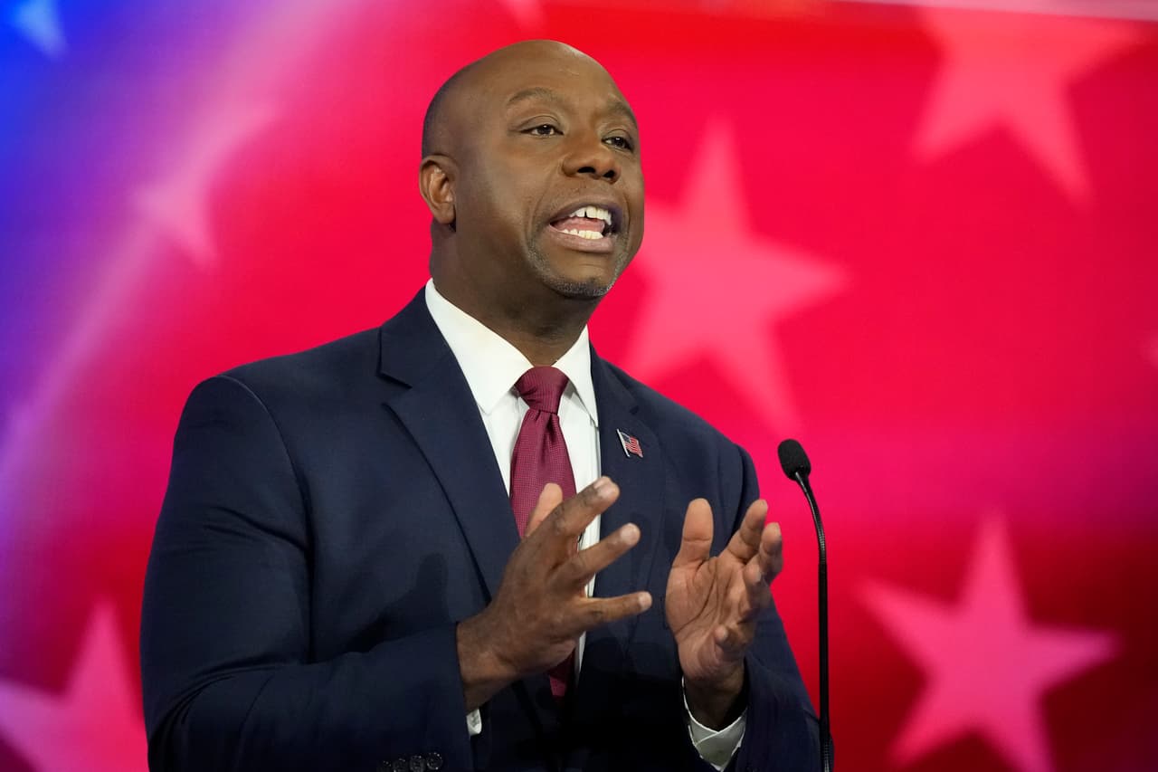 Tim Scott retira su candidatura a la nominación presidencial republicana