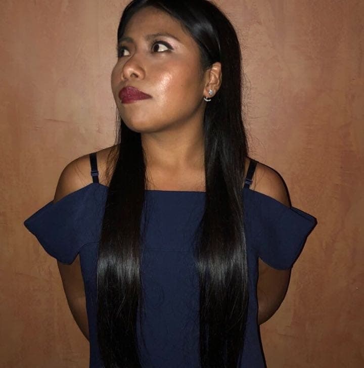 A la
<a href="https://www.univision.com/entretenimiento/cine/yalitza-aparicio-la-extrabajadora-domestica-y-maestra-desempleada-que-cautiva-a-hollywood"><b>actriz mexicana Yalitza Aparicio,</b></a> quien el próximo 24 de febrero estará presente en la entrega del premio Oscar, donde está nominada en la categoría de 'Mejor actriz', no siempre le gustó usar vestidos y tacones.
