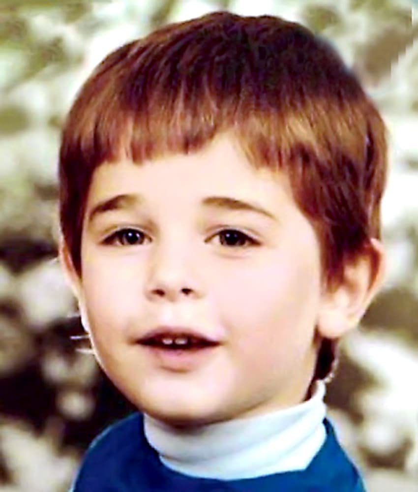 Este galán de telenovelas es argentino y alcanzó la fama cuando sufría por el amor de la telenovela 'Rubí', en la que compartió créditos con Bárbara Mori.