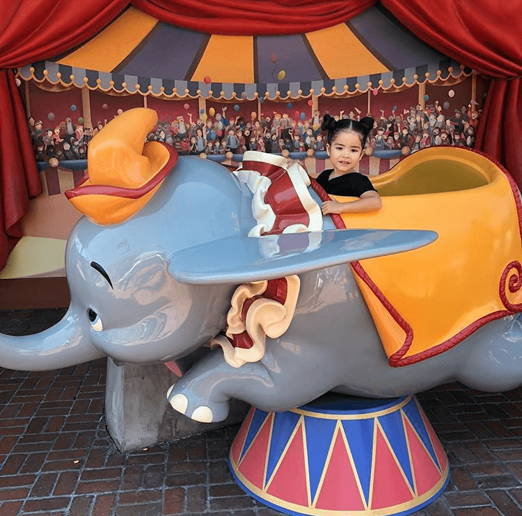 Giulietta ya dejó de ser un bebé y ya empieza a disfrutar de los juegos.