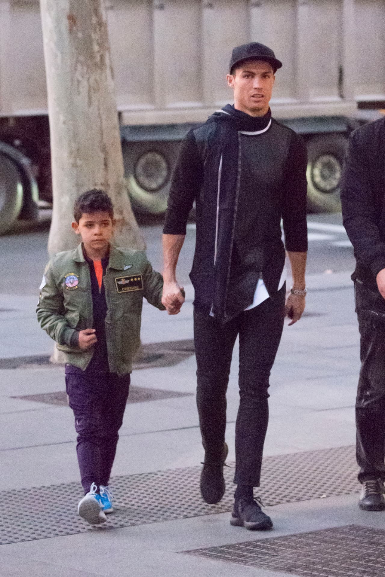 Cristiano Ronaldo Jr. tiene un súper papá, sin duda es la envidia de muchos niños.