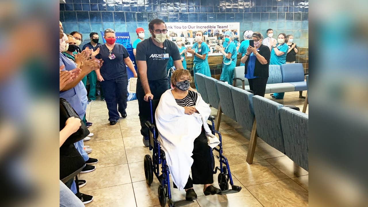 Elvira Morales Figueroa, tiene 81 años, y fue ingresada al Banner - University Medical Center en Tucson el 21 de julio, donde dio positivo al coronavirus.